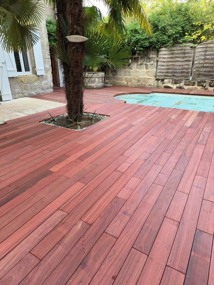 Artisan terrasse bois Saint Pantaléon de Larche