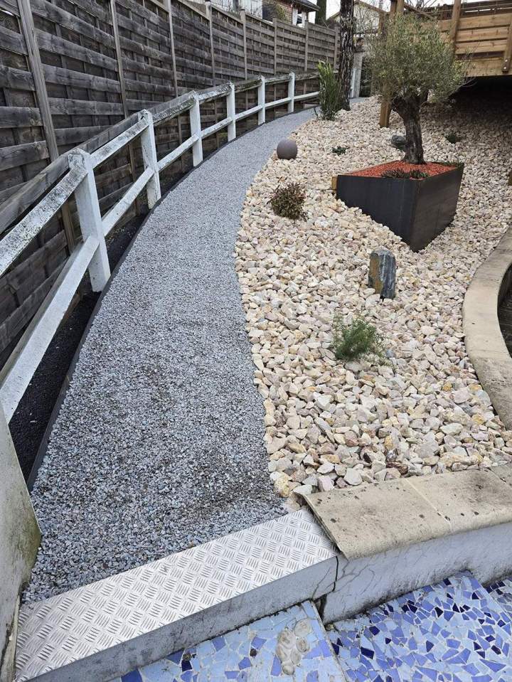 Aménagement paysager sur mesure Saint-Pantaléon-de-Larche